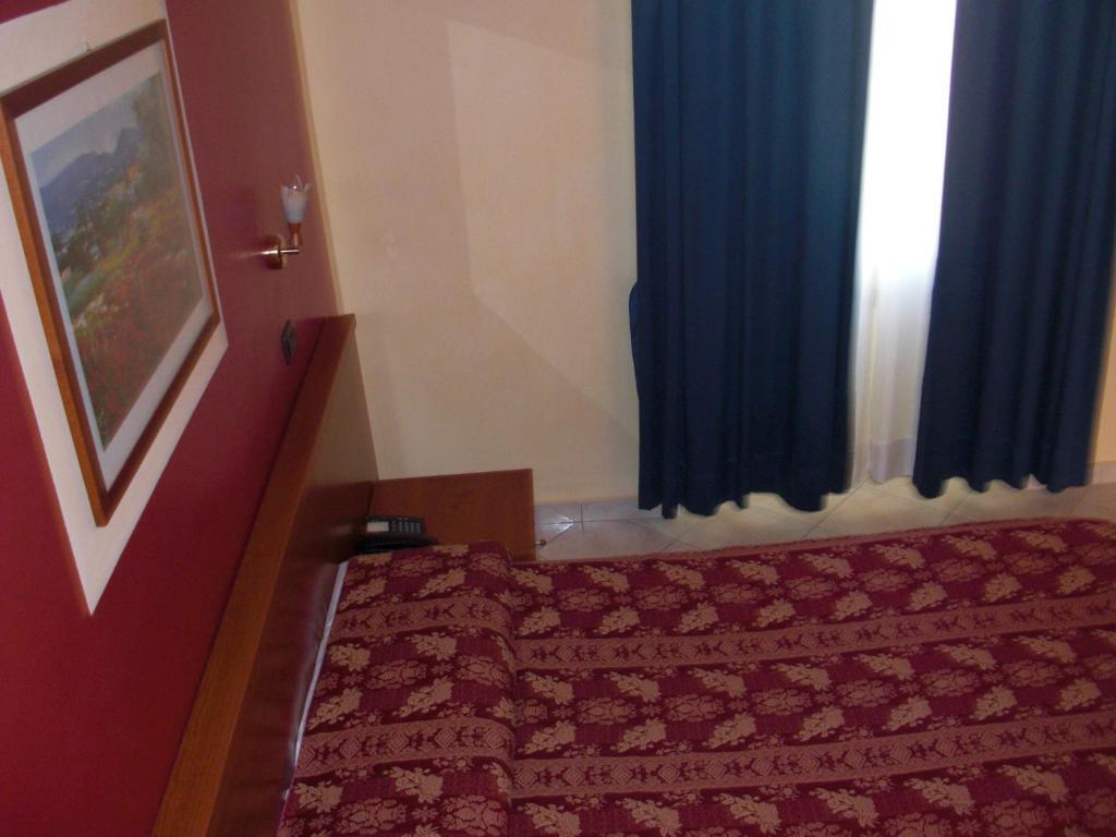 Hotel Legnano Exterior foto
