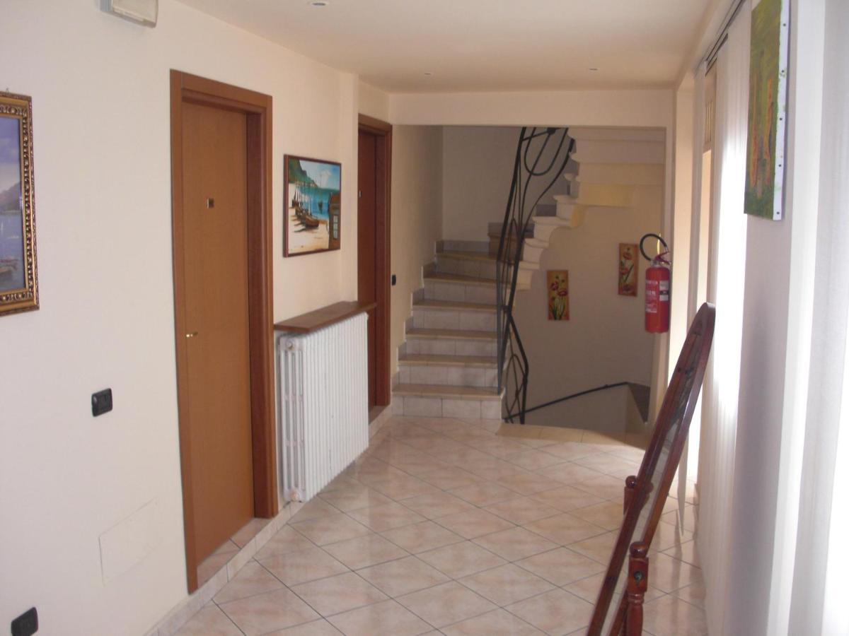 Hotel Legnano Exterior foto